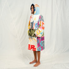 Load image into Gallery viewer, Changing Poncho #6
