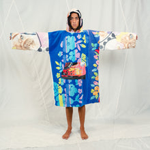Load image into Gallery viewer, Changing Poncho #9
