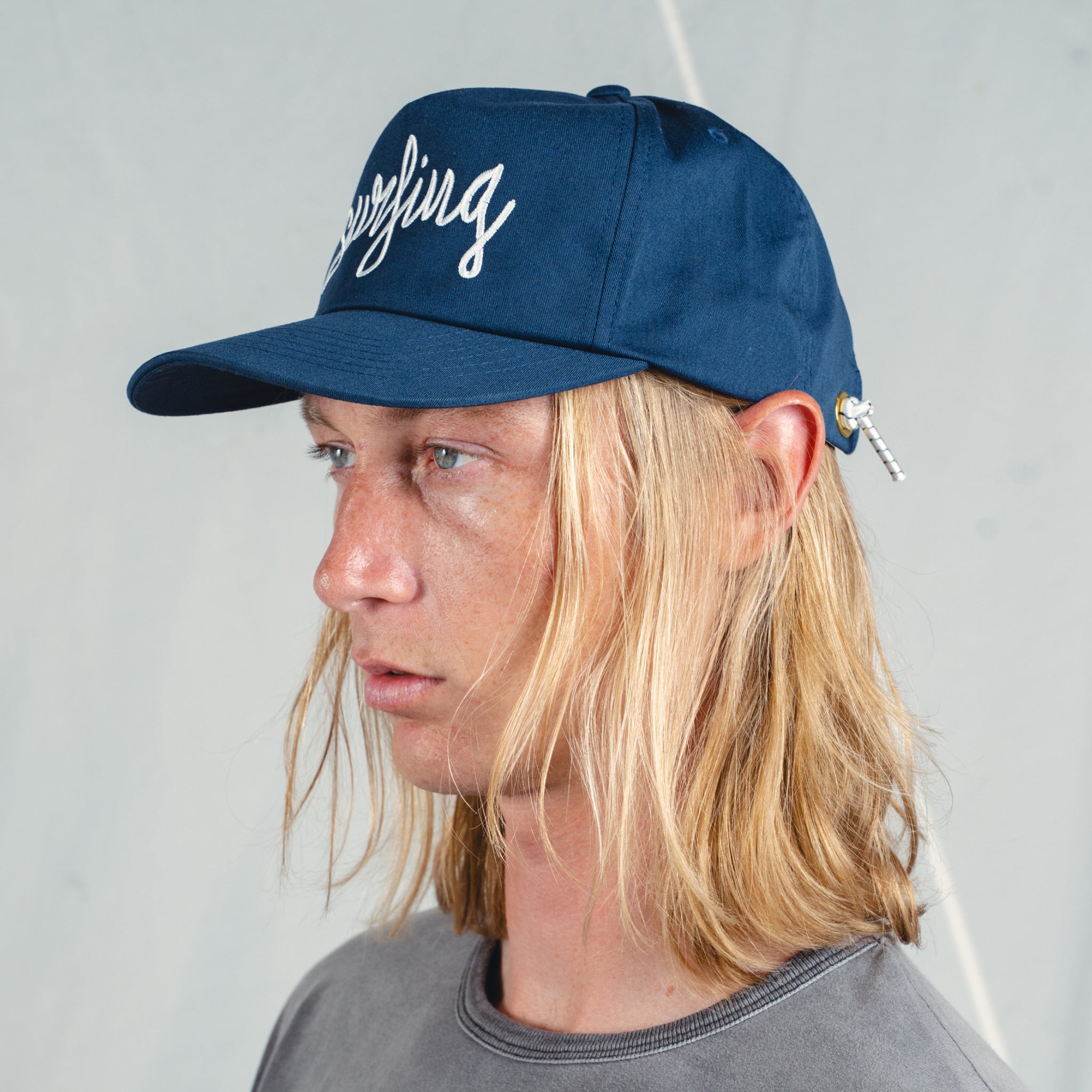 Surfing Hat (Navy)