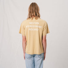 Load image into Gallery viewer, Vintage Tee #16 LARGE
