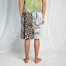 Load image into Gallery viewer, Towel Short #10 SM/MED
