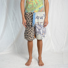 Load image into Gallery viewer, Towel Short #6 SM/MED
