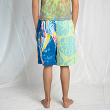 Load image into Gallery viewer, Towel Short #7 SM/MED

