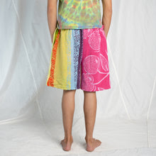 Load image into Gallery viewer, Towel Short #17 LG/XL

