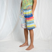 Load image into Gallery viewer, Towel Short #18 LG/XL
